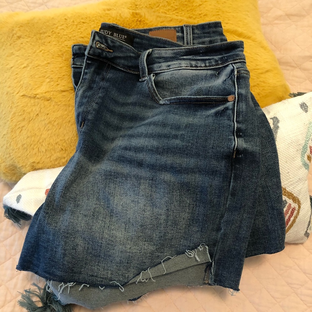 Judy Blue Shorts!